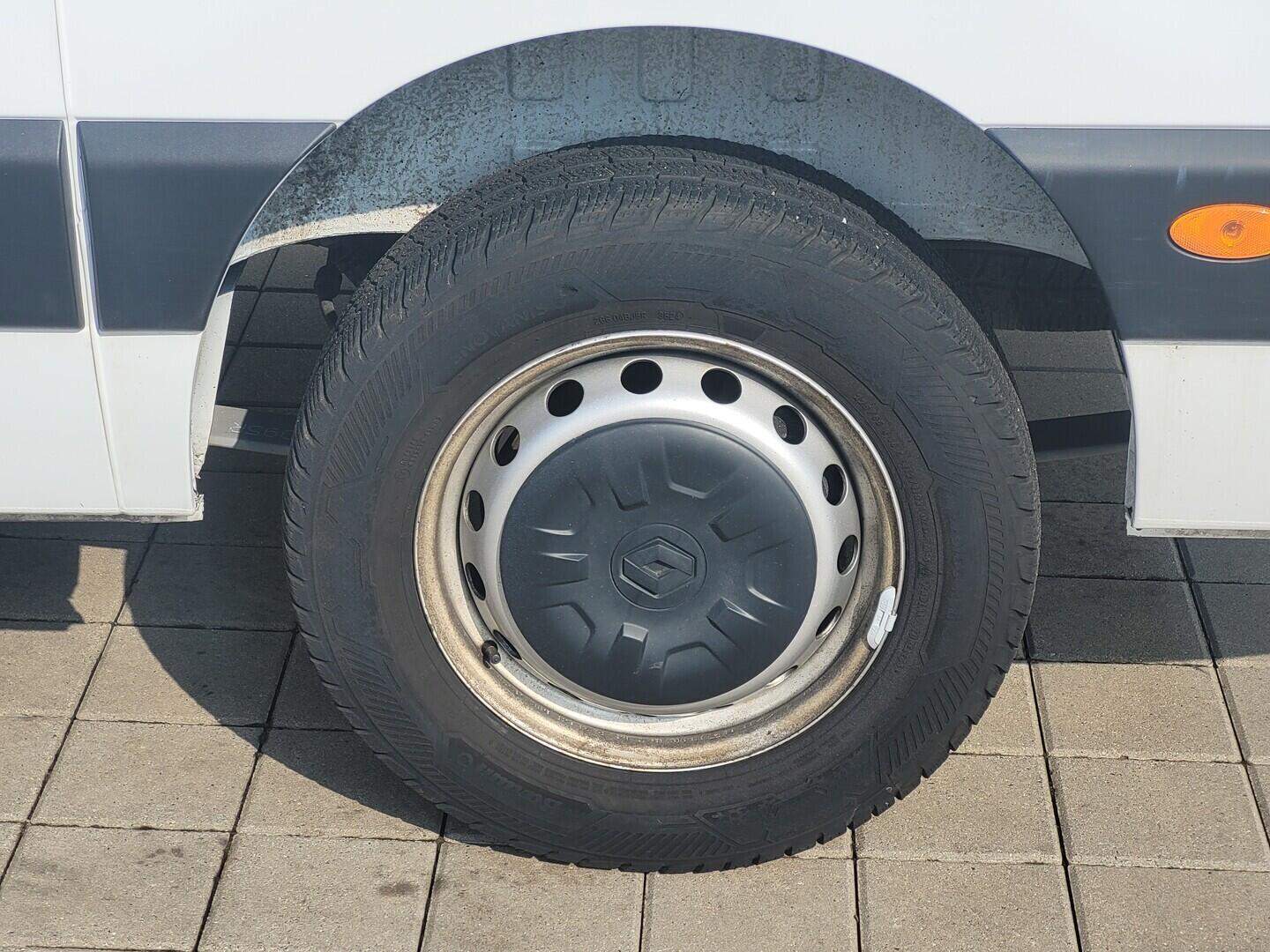 O619V07592_30.webp_MASTER Extra 2.3 DCI 110 kW manuál, DPH