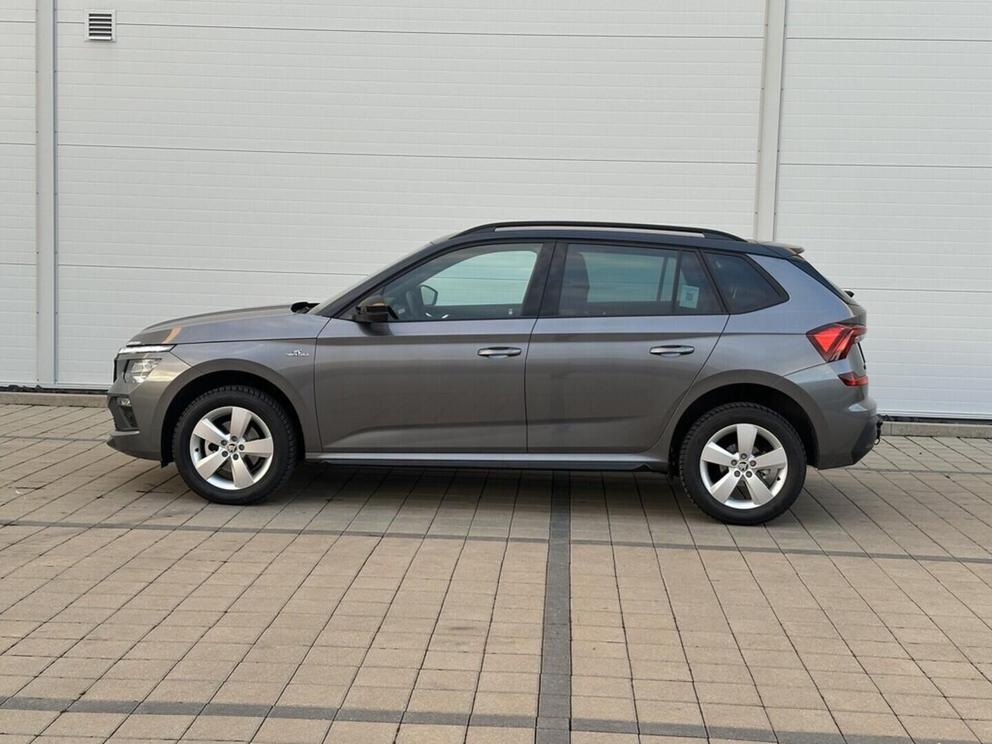 O619V07599_17.webp_KAMIQ Monte Carlo 1.0 TSI 85 kW manuál, DPH