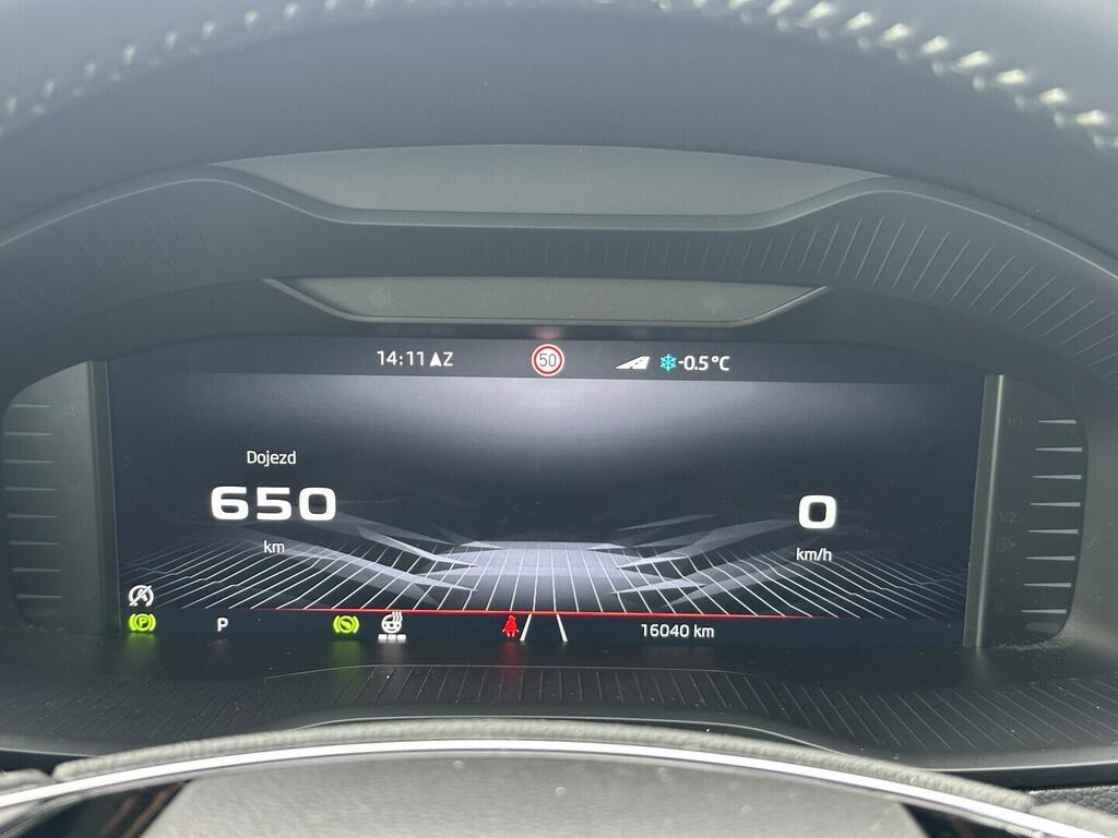 O619V07602_19.webp_KAROQ SportLine 1.5 TSI 110 kW automat, DPH