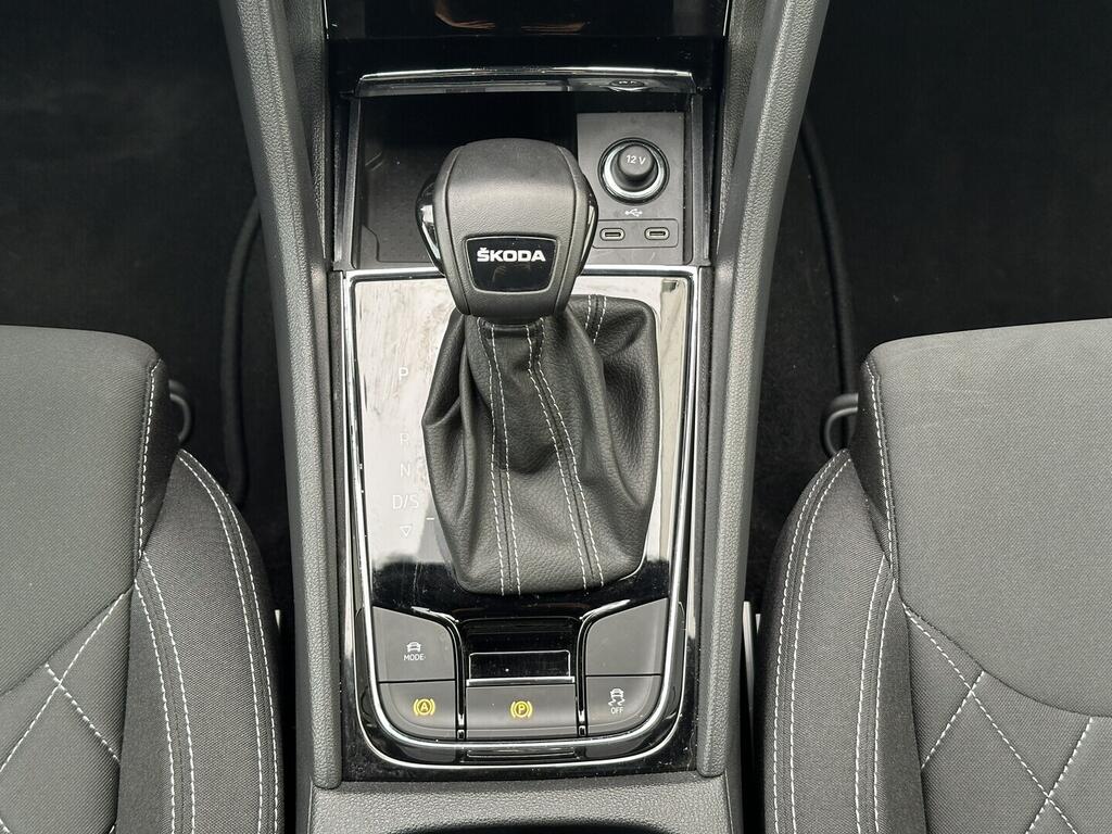 O619V07602_25.webp_KAROQ SportLine 1.5 TSI 110 kW automat, DPH