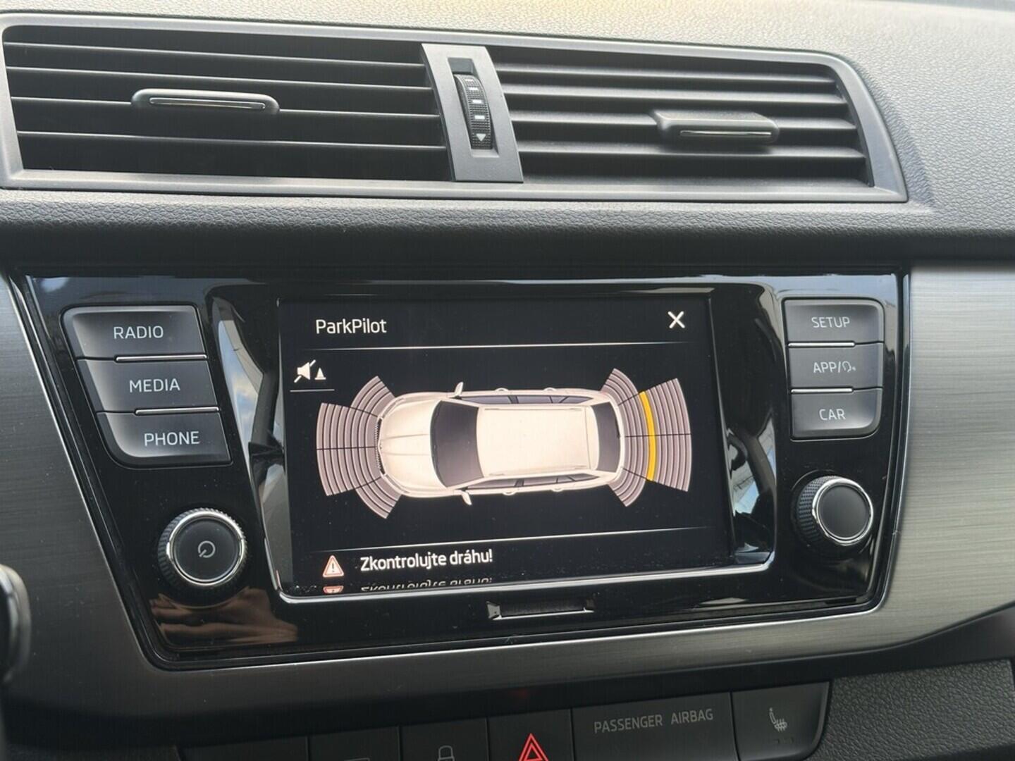 O619V07604_27.webp_FABIA Style Plus 1.0 TSI 81 kW manuál, DPH