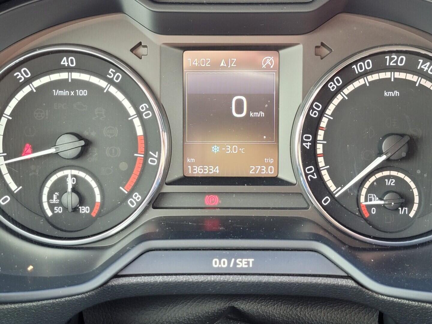 O619V07606_19.webp_OCTAVIA RS 230 2.0 TSI 169 kW manuál