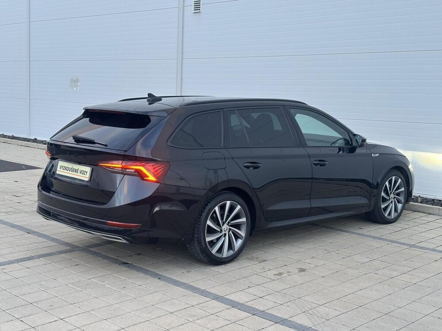 O619V07607_14.webp_OCTAVIA SportLine 2.0 TDI 110 kW automat, DPH