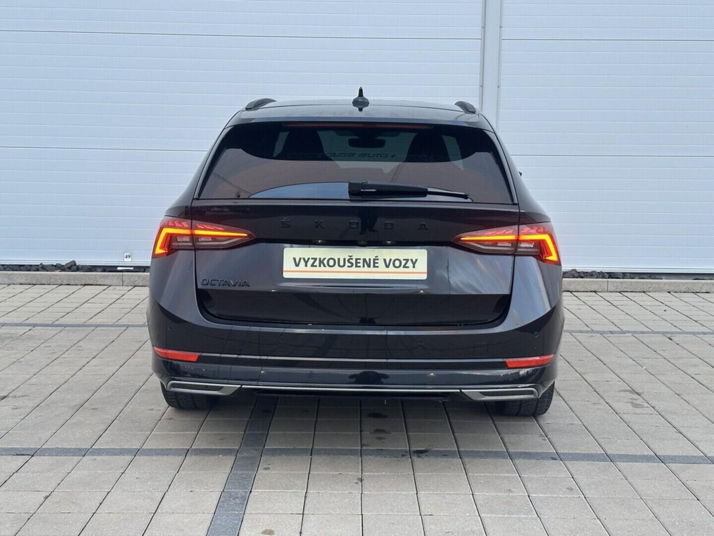 O619V07607_15.webp_OCTAVIA SportLine 2.0 TDI 110 kW automat, DPH