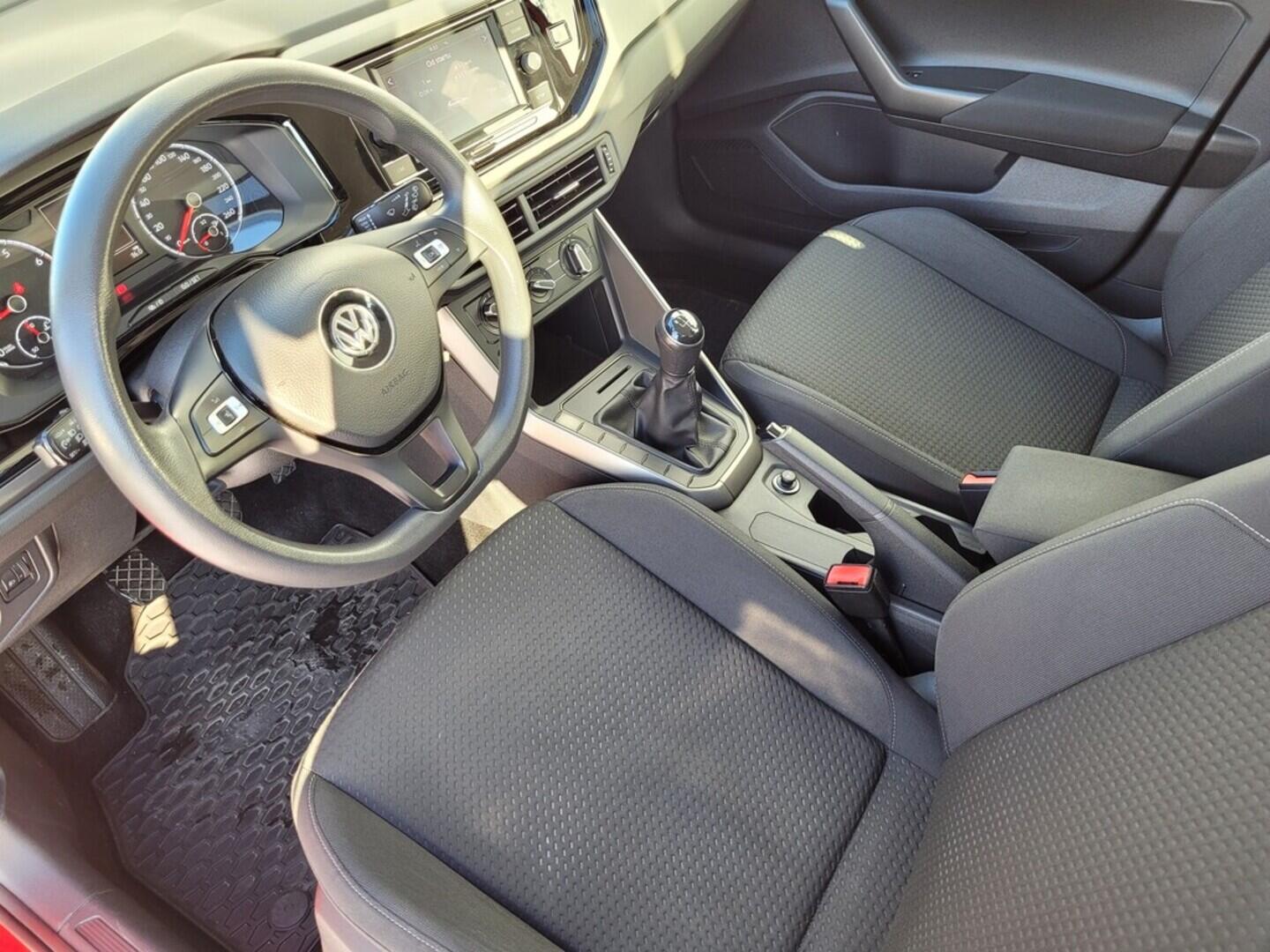 O619V07608_29.webp_POLO COMFORTLINE 1.0 TSI 70 kW manuál, DPH