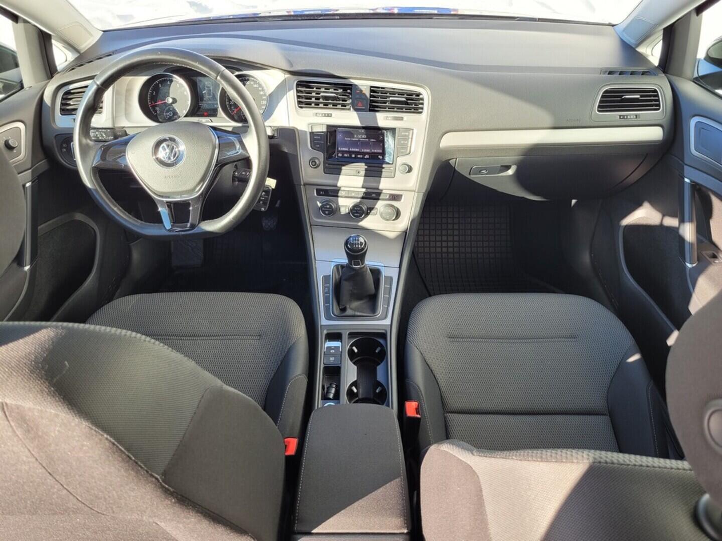 O619V07613_18.webp_GOLF Comfortline 1.2 TSI 81 kW manuál