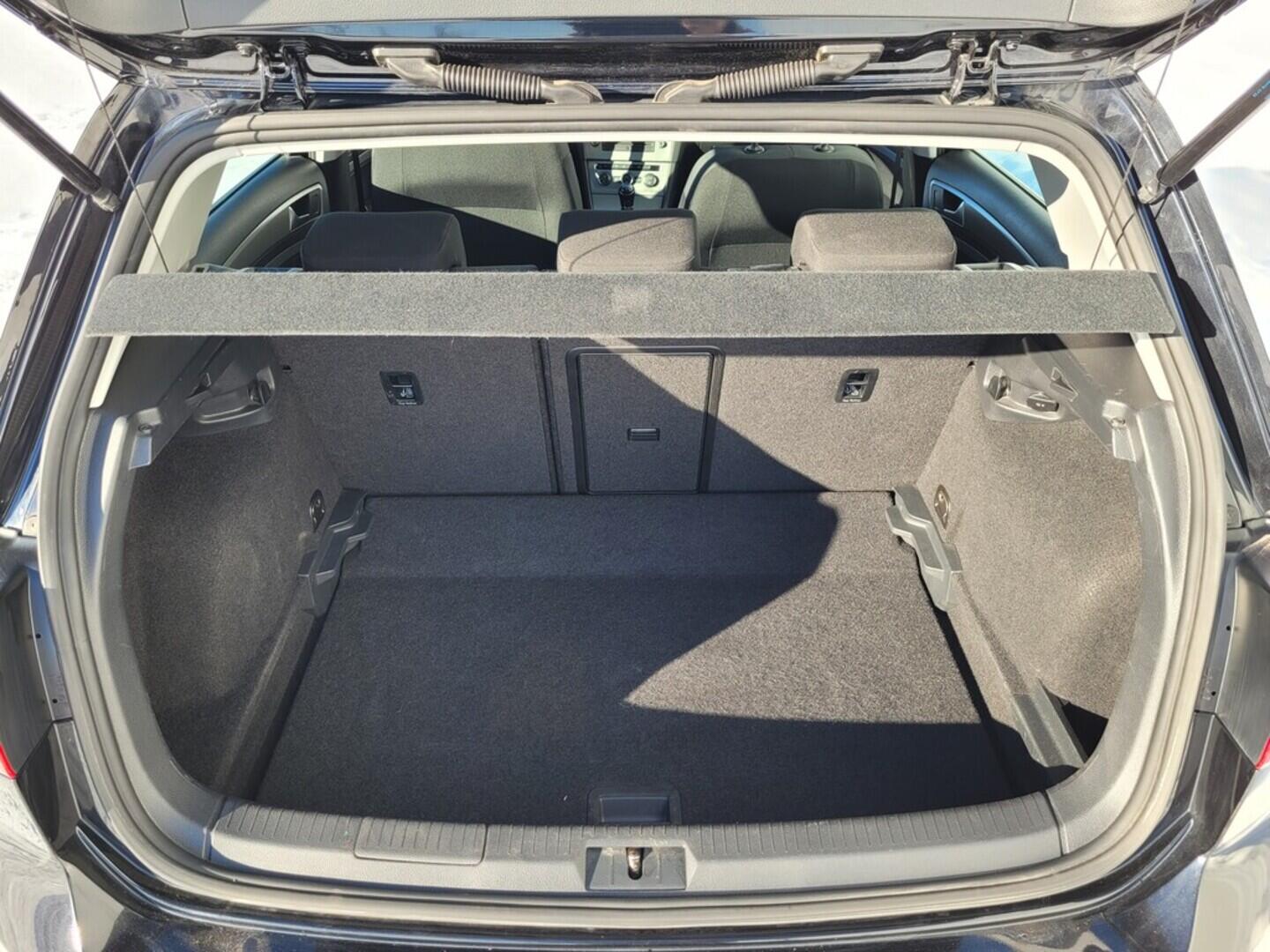 O619V07613_27.webp_GOLF Comfortline 1.2 TSI 81 kW manuál