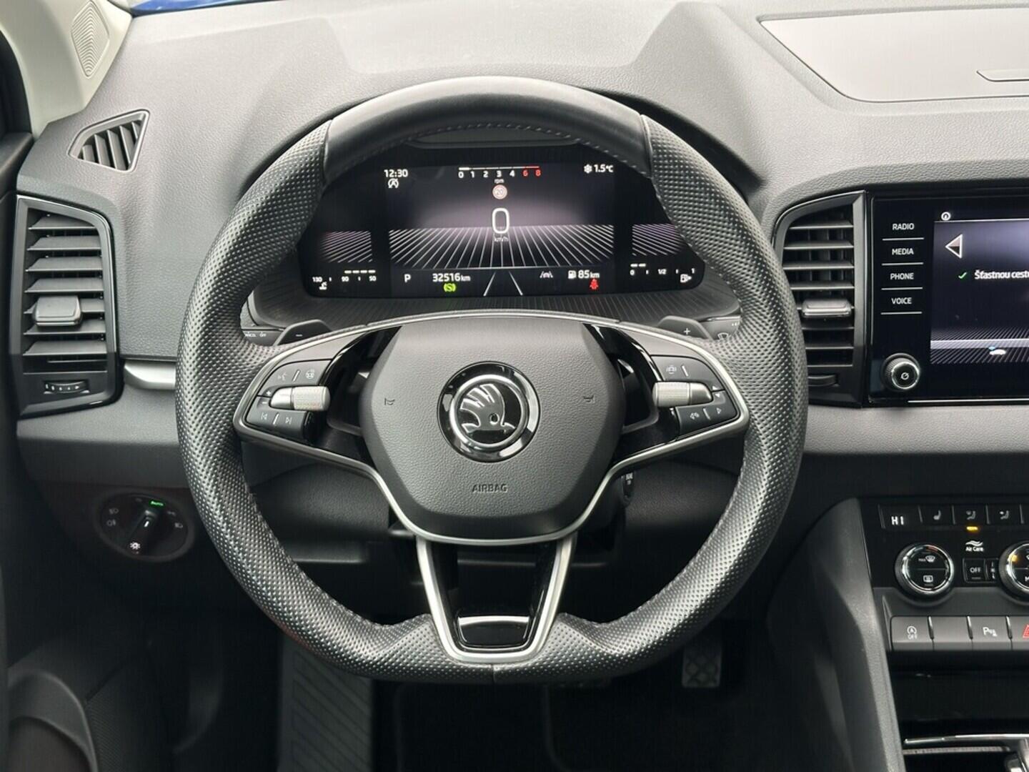 O619V07617_20.webp_KAROQ Selection 1.5 TSI 110 kW automat, DPH