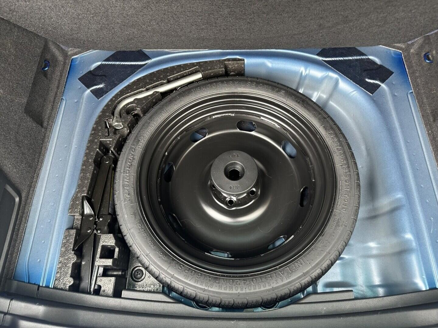 O619V07617_32.webp_KAROQ Selection 1.5 TSI 110 kW automat, DPH