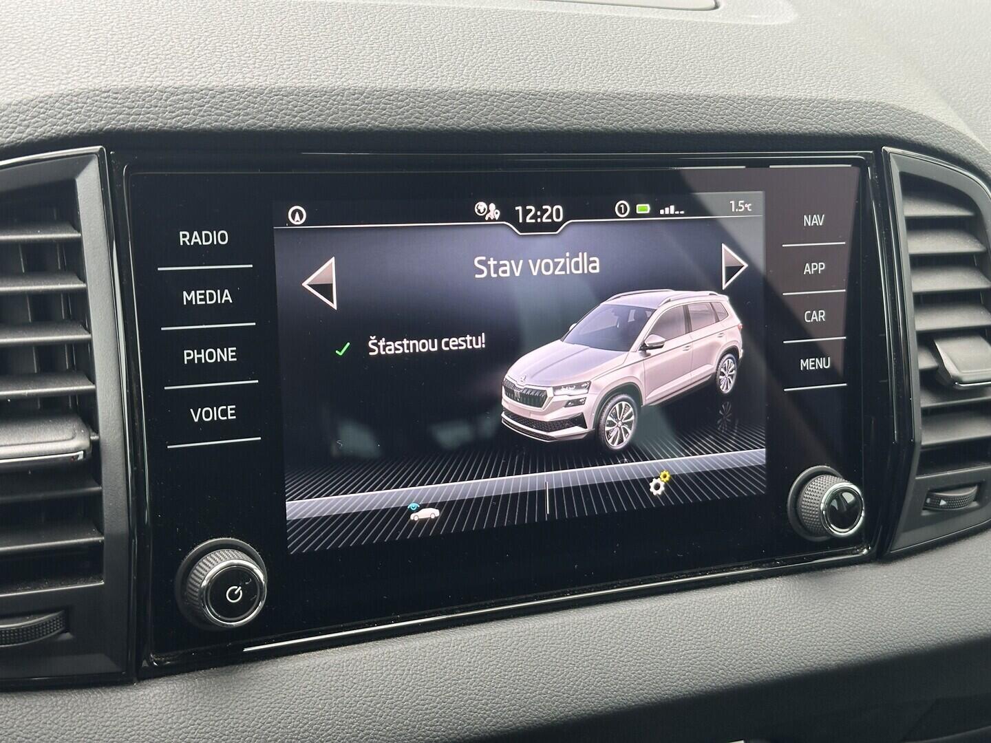 O619V07617_33.webp_KAROQ Selection 1.5 TSI 110 kW automat, DPH