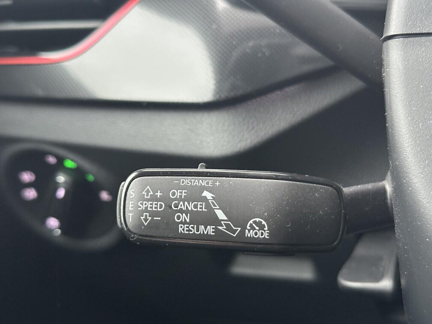 O619V07619_22.webp_KAMIQ Monte Carlo 1.5 TSI 110 kW automat