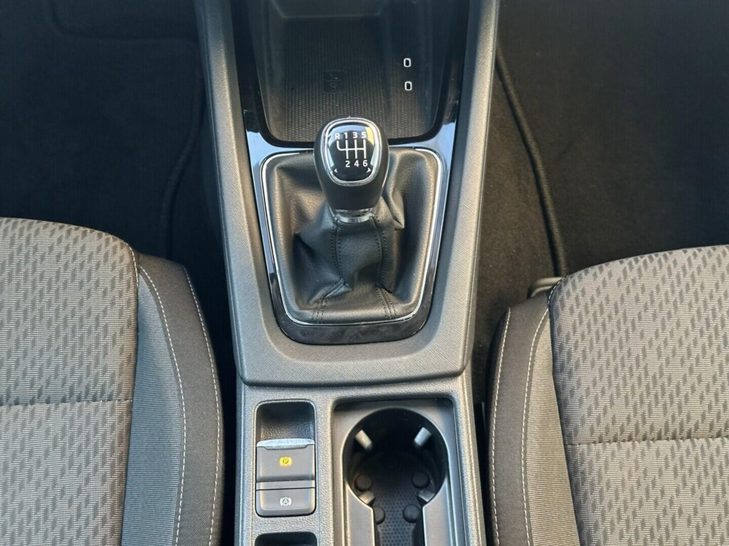 O619V07624_29.webp_OCTAVIA Style Plus 2.0 TDI 85 kW manuál, DPH