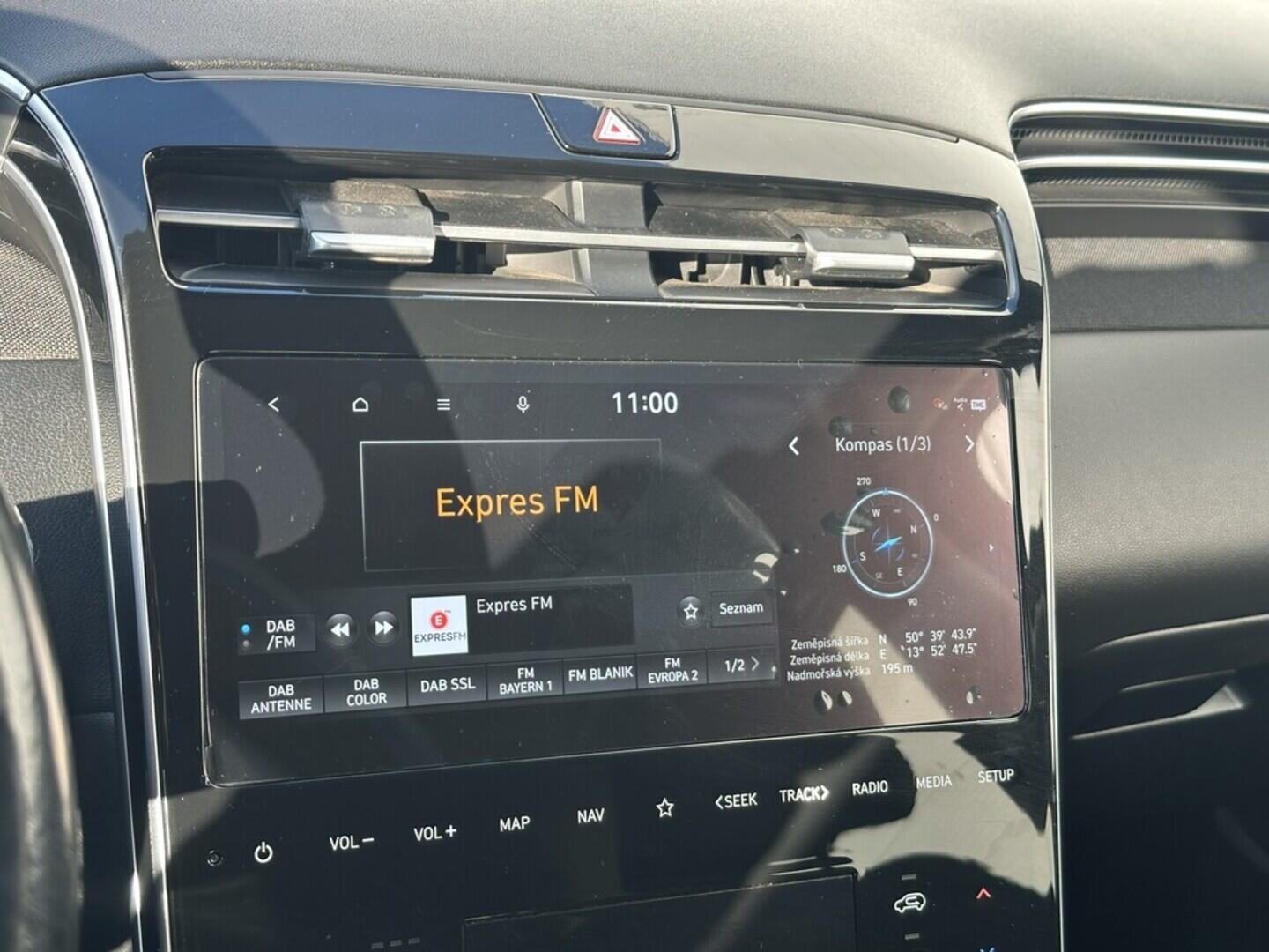 O619V07625_27.webp_TUCSON SMART NAV 1.6  100 kW automat