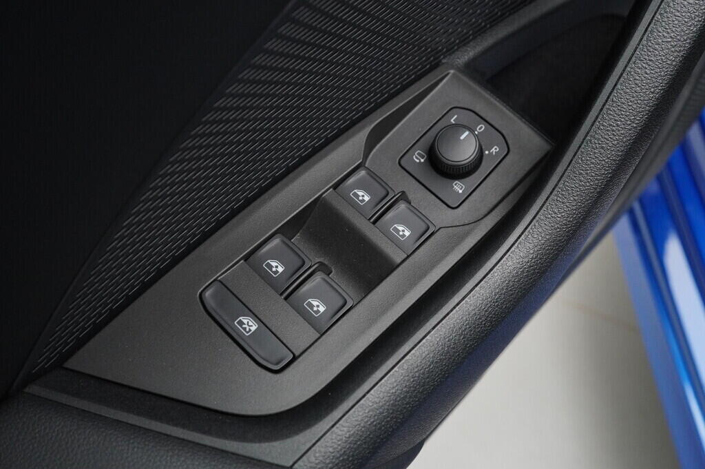 O619V07636_20.webp_OCTAVIA SportLine 2.0 TDI 110 kW automat, DPH