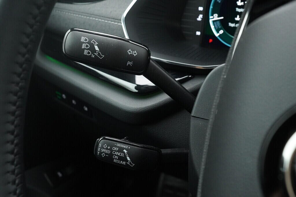 O619V07636_24.webp_OCTAVIA SportLine 2.0 TDI 110 kW automat, DPH