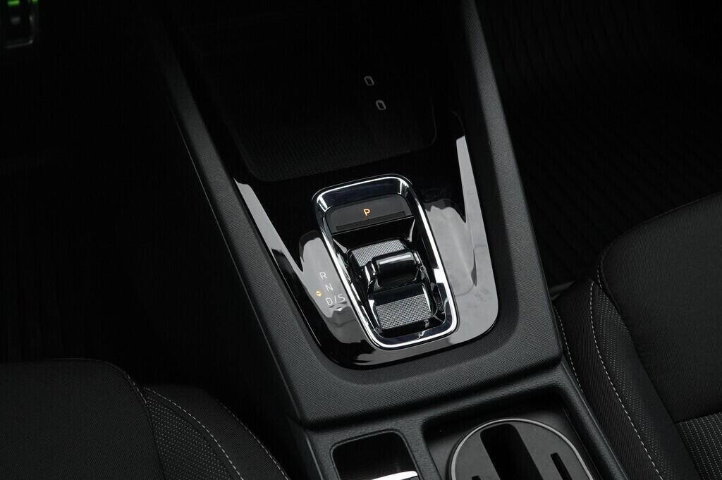 O619V07636_34.webp_OCTAVIA SportLine 2.0 TDI 110 kW automat, DPH