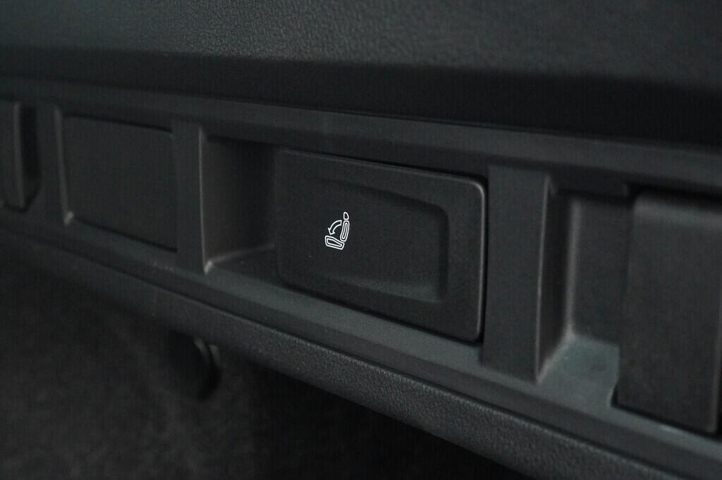 O619V07636_40.webp_OCTAVIA SportLine 2.0 TDI 110 kW automat, DPH