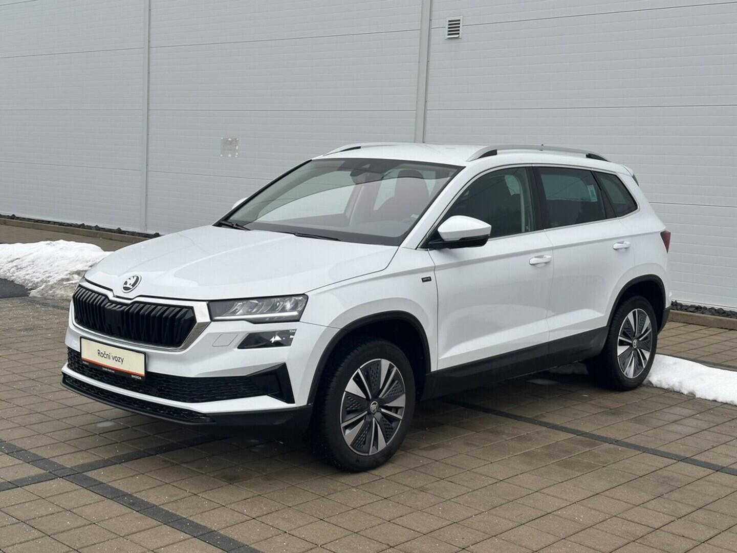 O619V07637_10.webp_KAROQ Selection 1.5 TSI 110 kW automat, DPH