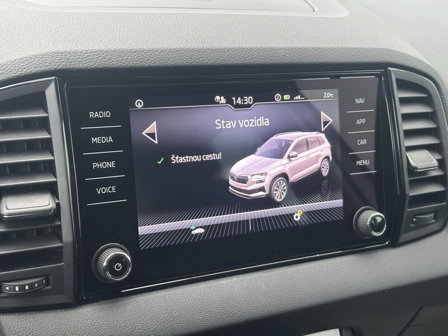 O619V07637_25.webp_KAROQ Selection 1.5 TSI 110 kW automat, DPH