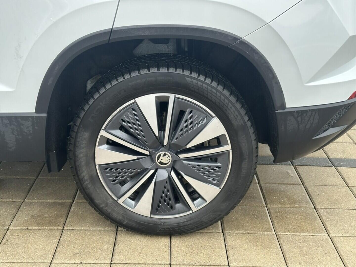 O619V07637_30.webp_KAROQ Selection 1.5 TSI 110 kW automat, DPH