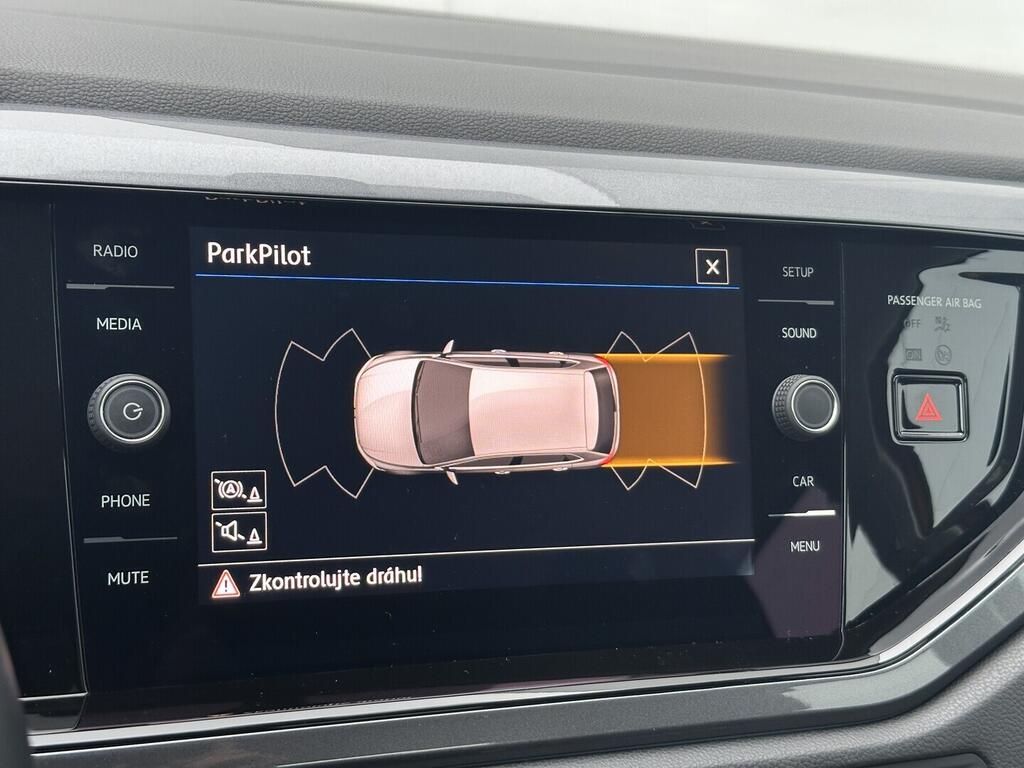 O619V07641_25.webp_POLO Highline 1.0 TSI 70 kW manuál