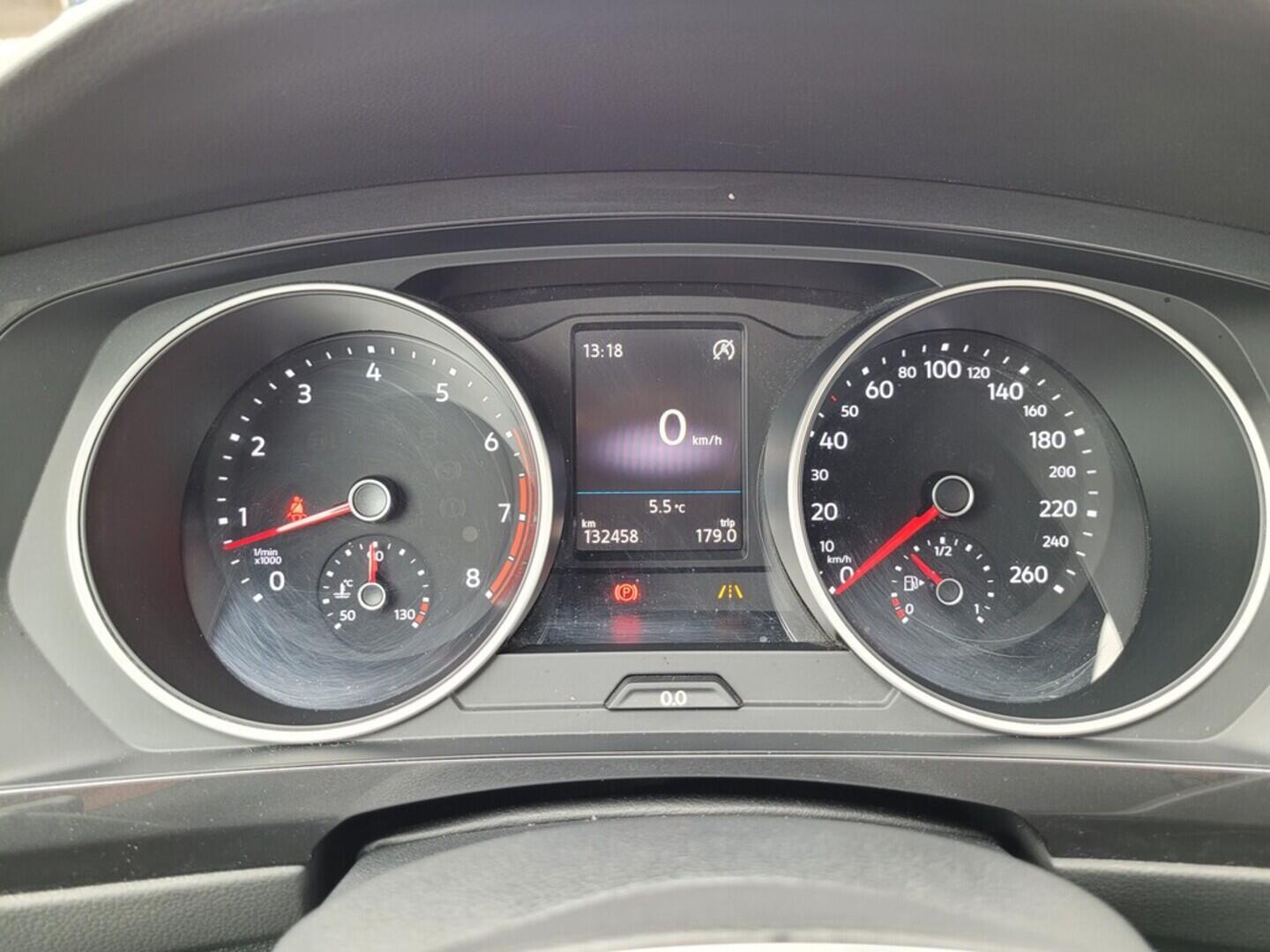 O619V07645_17.webp_TIGUAN Comfortline 1.5 TSI 96 kW manuál