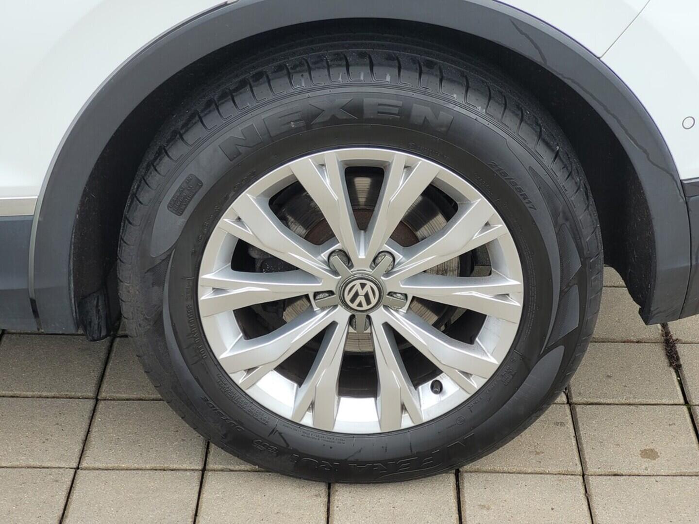 O619V07645_30.webp_TIGUAN Comfortline 1.5 TSI 96 kW manuál