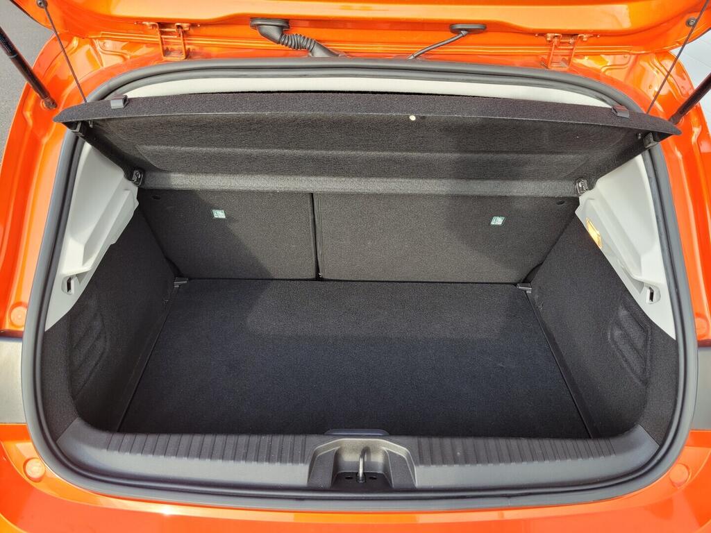 O619V07646_27.webp_CLIO Zen 1.0 TCe 67 kW manuál