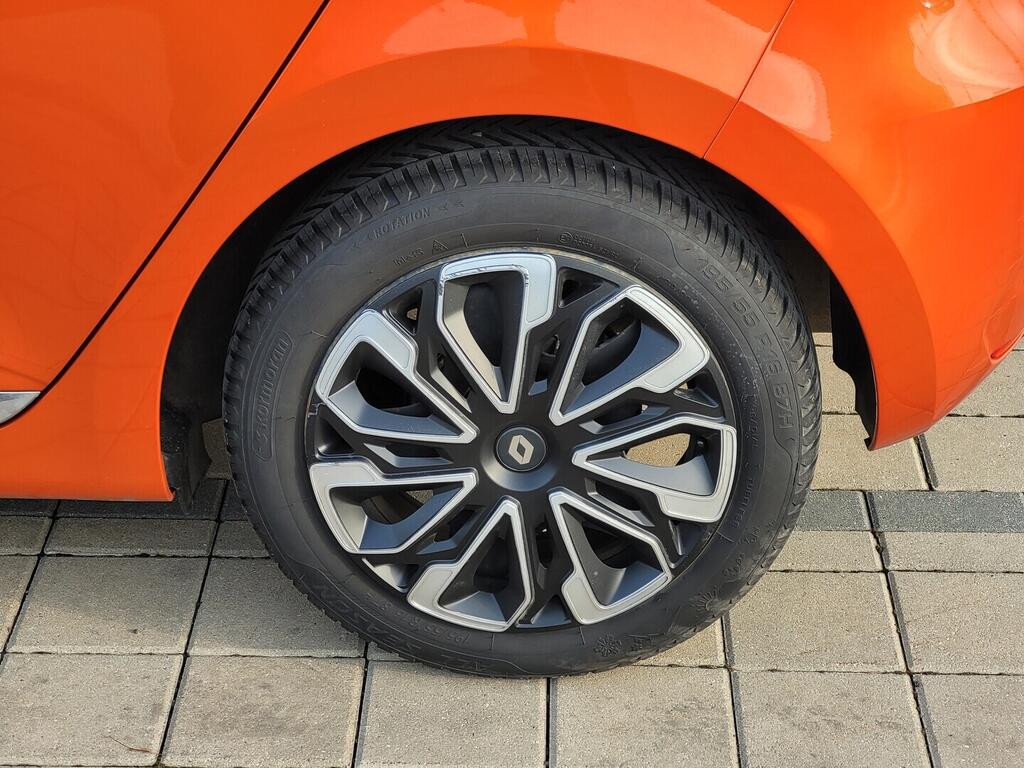 O619V07646_29.webp_CLIO Zen 1.0 TCe 67 kW manuál