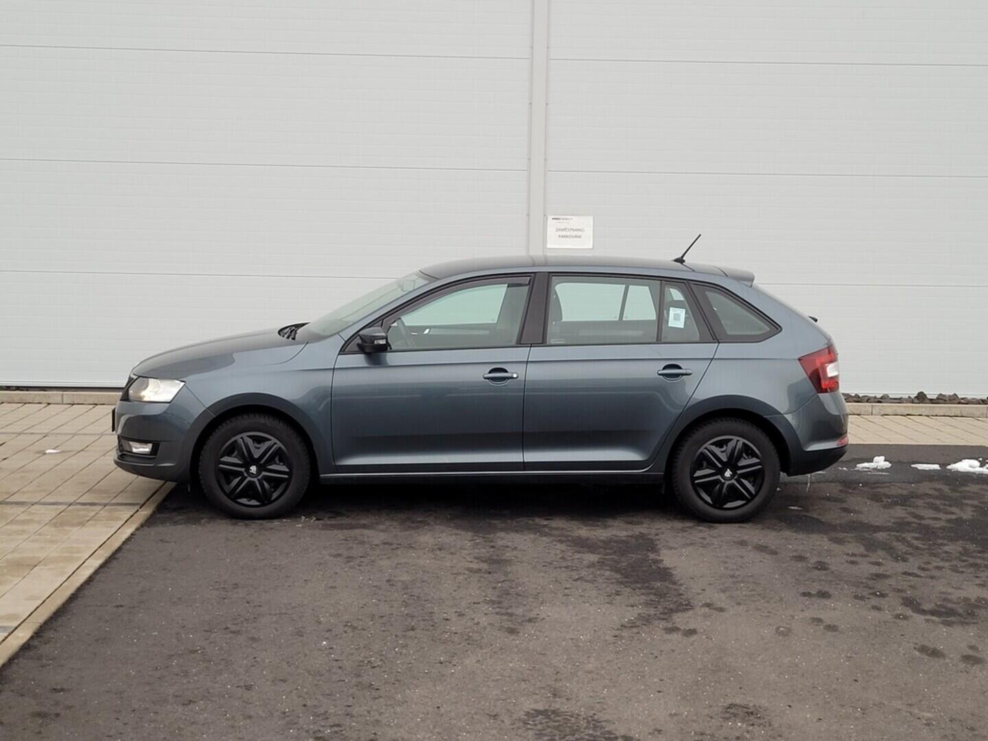 O619V07647_17.webp_RAPID Ambition 1.0 TSI 70 kW manuál