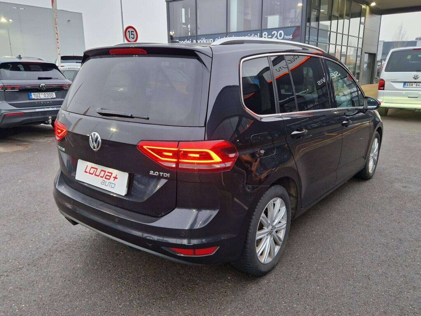 O619V07649_11.webp_TOURAN Comfortline 2.0 TDI 110 kW automat