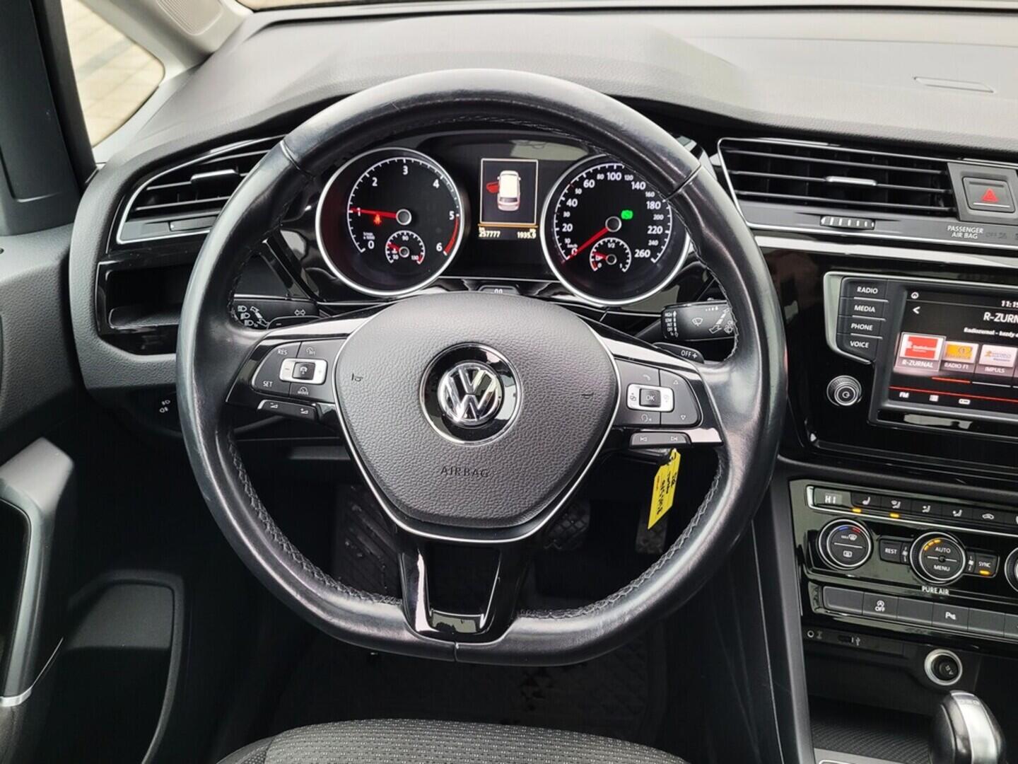 O619V07649_20.webp_TOURAN Comfortline 2.0 TDI 110 kW automat