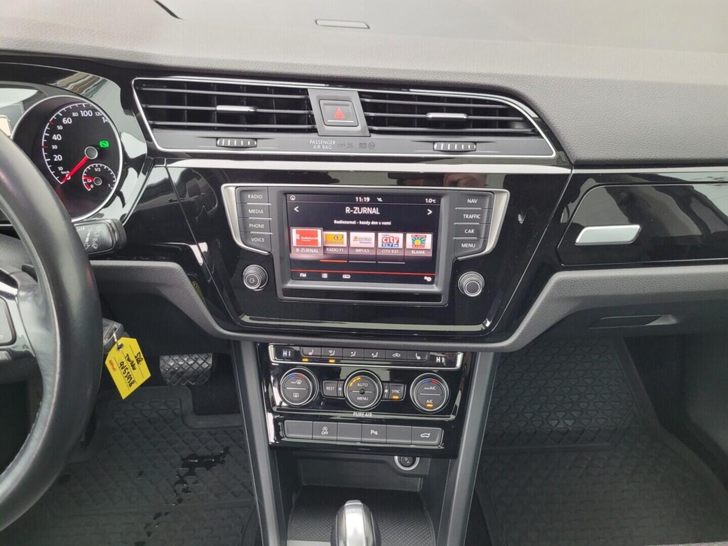 O619V07649_38.webp_TOURAN Comfortline 2.0 TDI 110 kW automat