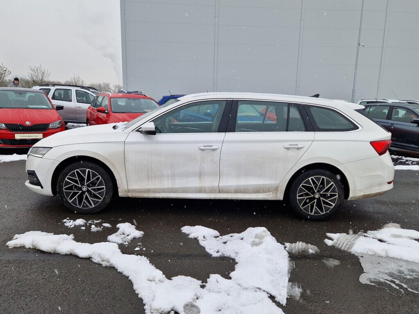 O619V07656_12.webp_OCTAVIA Style 2.0 TDI 85 kW manuál