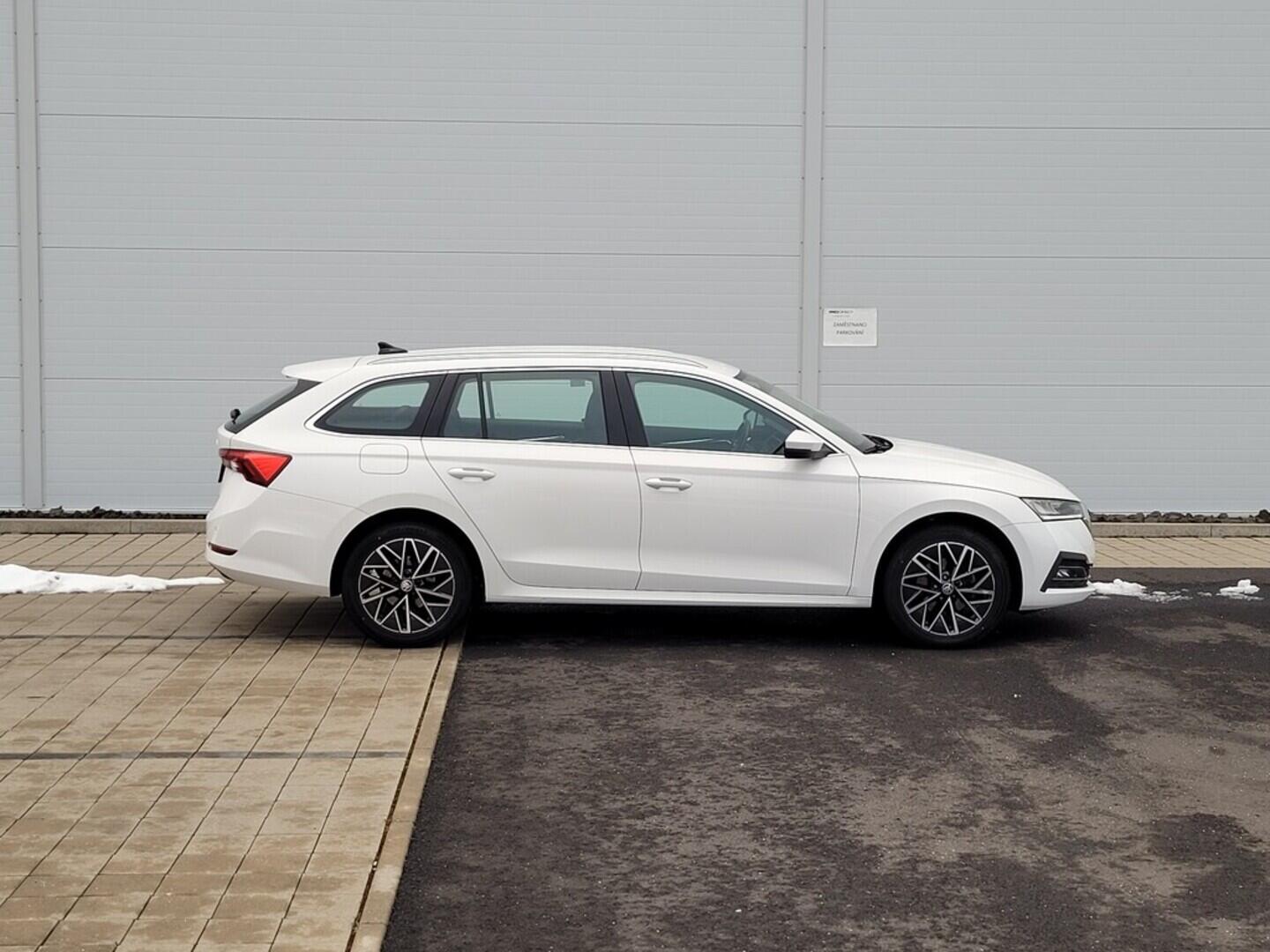 O619V07656_13.webp_OCTAVIA Style 2.0 TDI 85 kW manuál