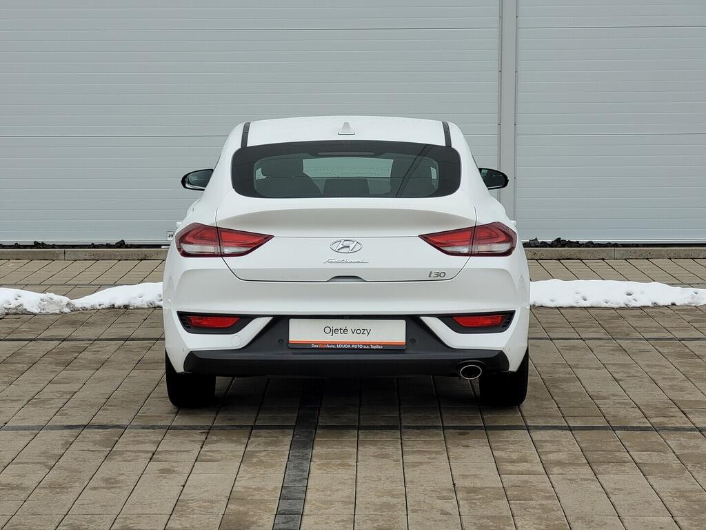 O619V07657_15.webp_I30 Style NAV 1.4 T-GDI 103 kW manuál