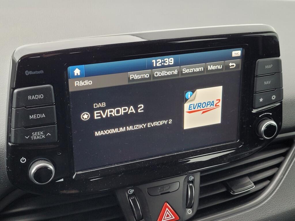 O619V07657_26.webp_I30 Style NAV 1.4 T-GDI 103 kW manuál