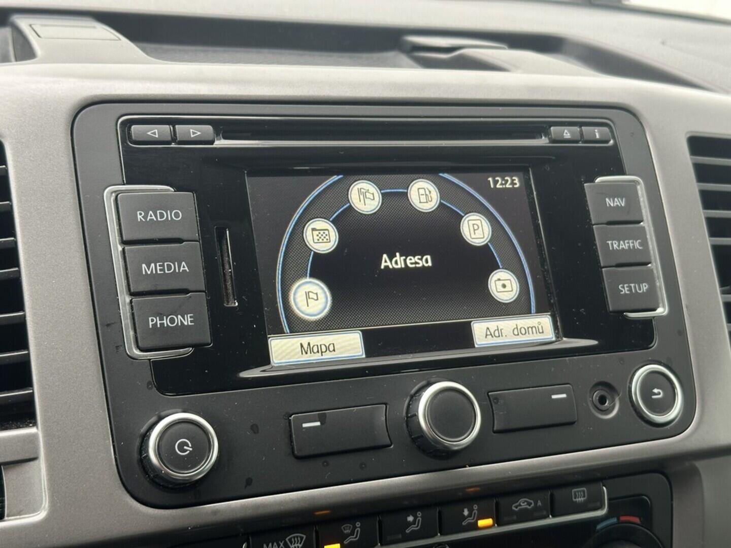 O619V07659_26.webp_CARAVELLE Comfortline 2.0 TDI 103 kW automat