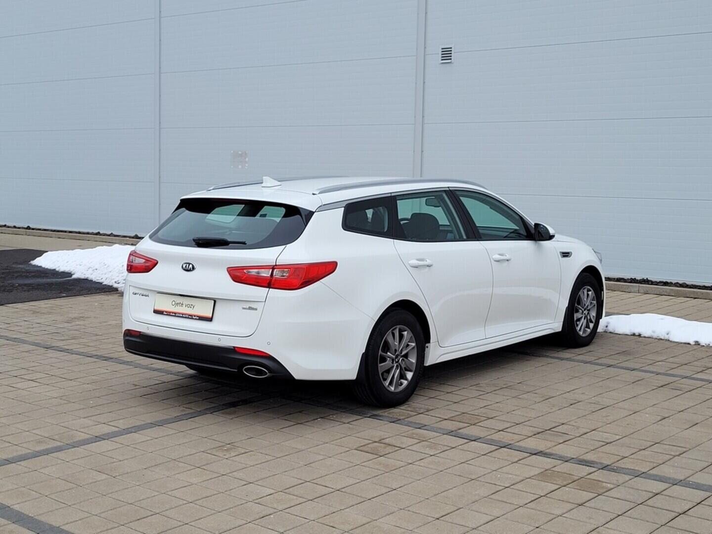 O619V07664_14.webp_OPTIMA Business Line 1.7  104 kW manuál, DPH