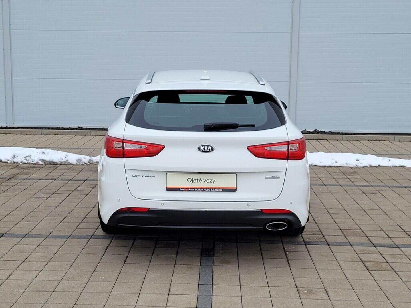 O619V07664_15.webp_OPTIMA Business Line 1.7  104 kW manuál, DPH