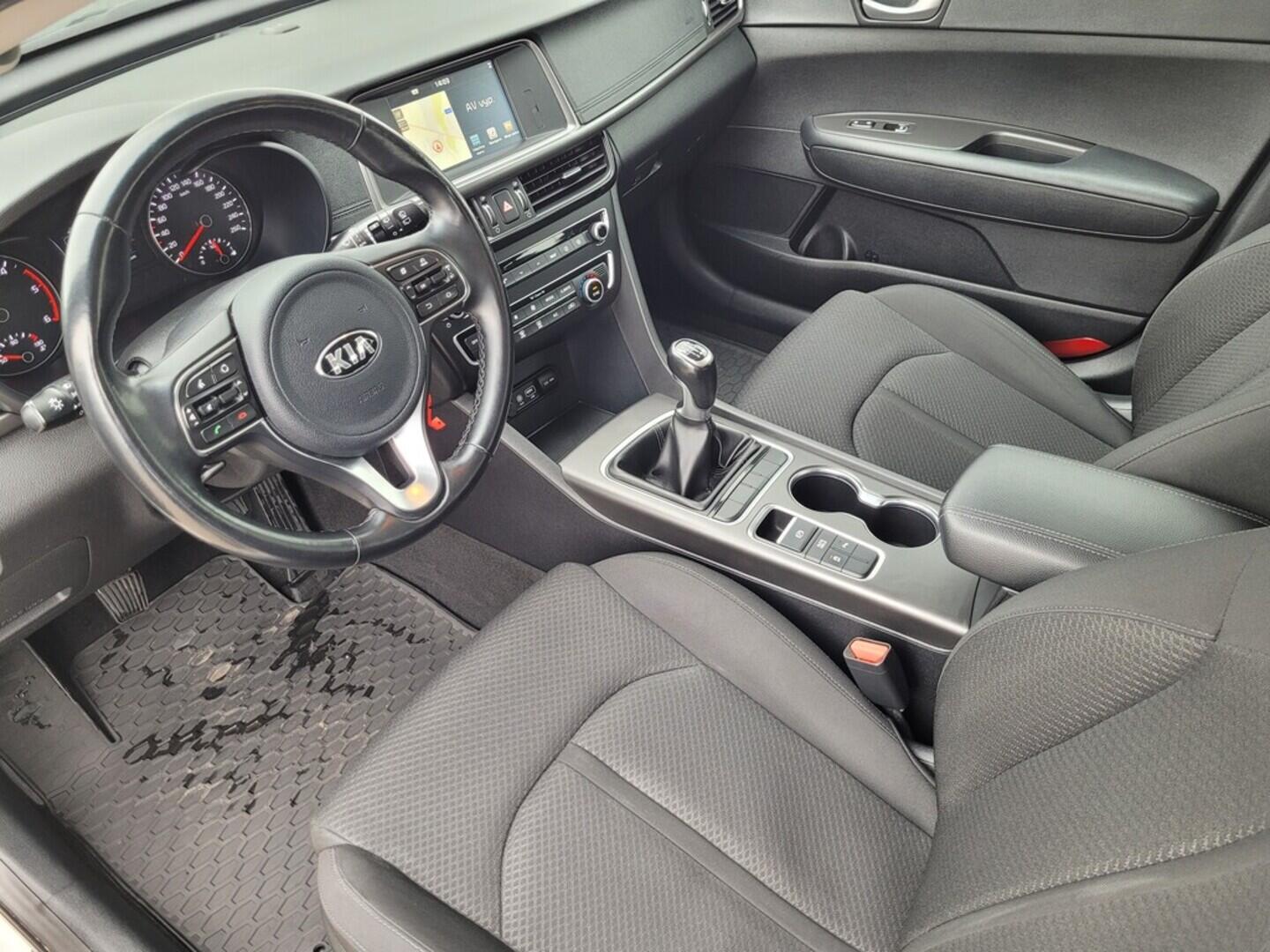 O619V07664_36.webp_OPTIMA Business Line 1.7  104 kW manuál, DPH