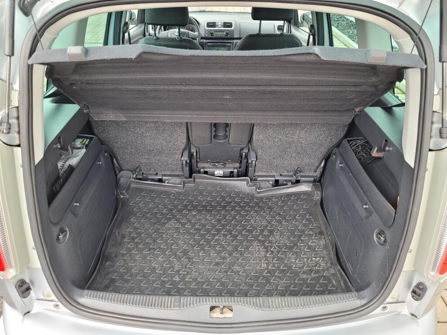 O619V07667_19.webp_ROOMSTER Style 1.6 16V 77 kW manuál