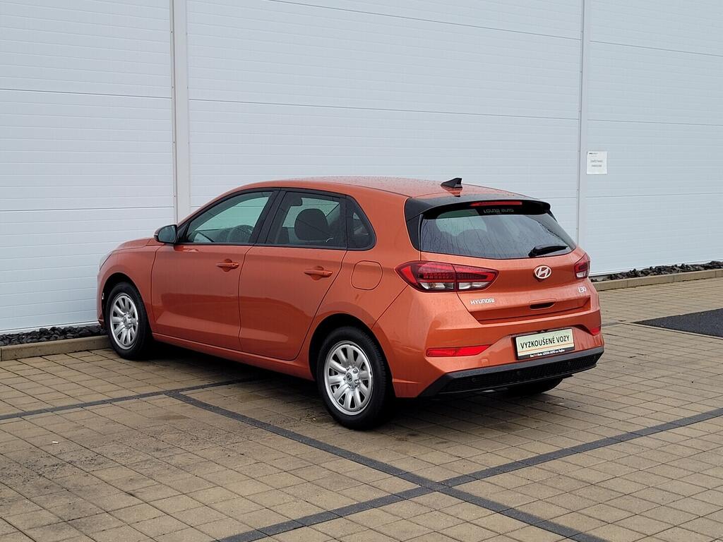 O619V07669_14.webp_I30 Family 1.5 DPI 71 kW manuál