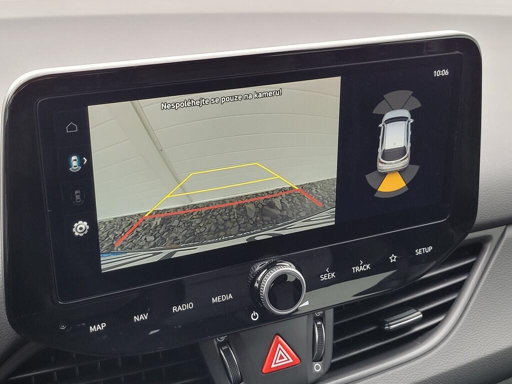 O619V07669_19.webp_I30 Family 1.5 DPI 71 kW manuál