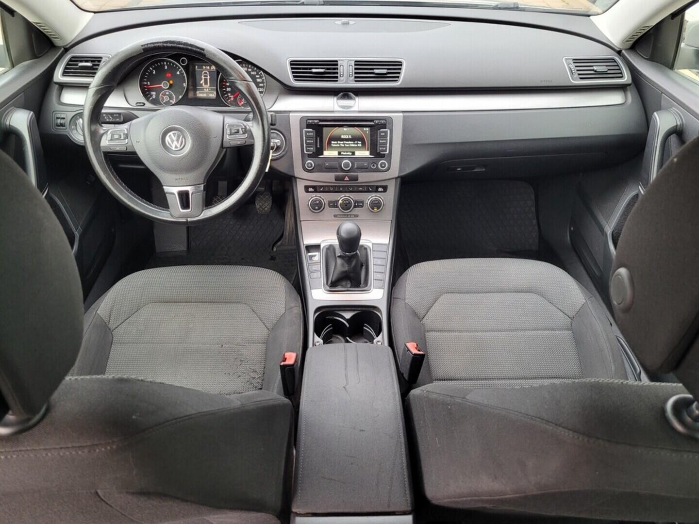 O619V07670_16.webp_PASSAT VARIANT Comfortline 1.6 TDI 77 kW manuál, DPH