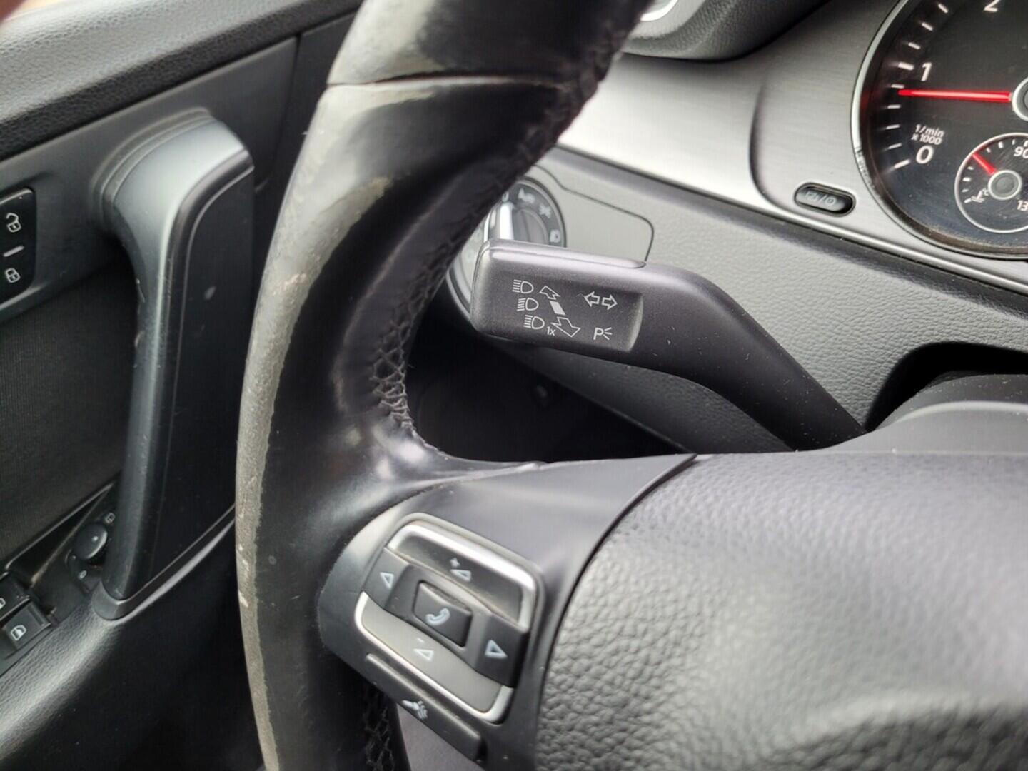 O619V07670_22.webp_PASSAT VARIANT Comfortline 1.6 TDI 77 kW manuál, DPH