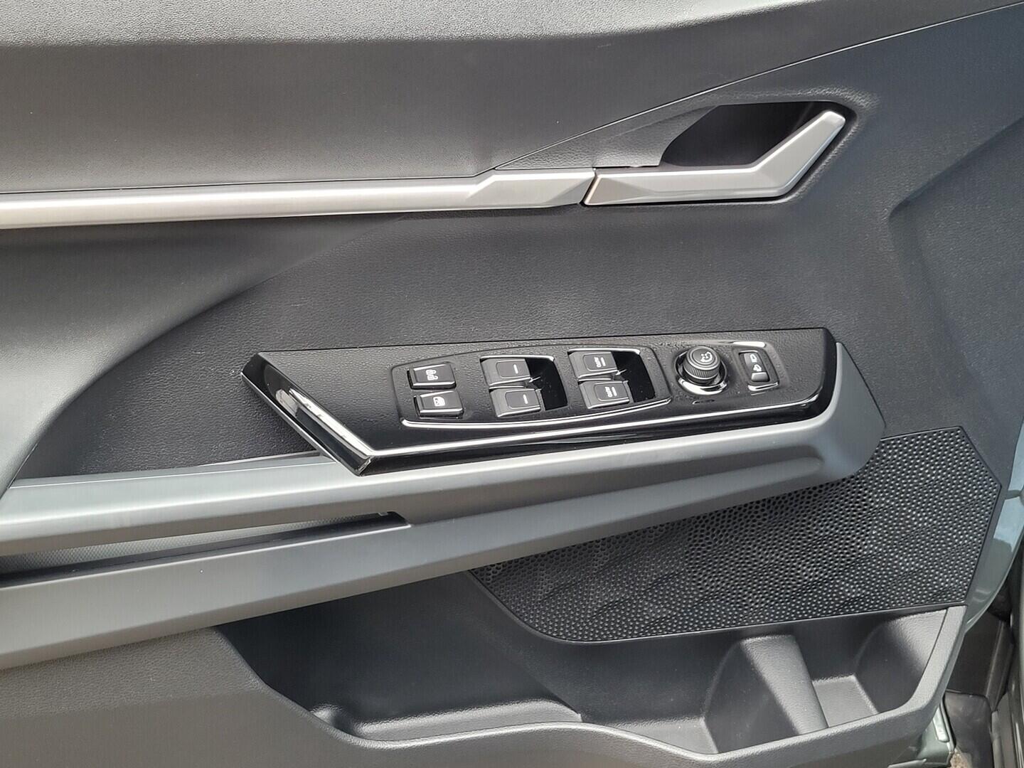 O619V07674_21.webp_TORRES Club+  T-GDI 120 kW automat