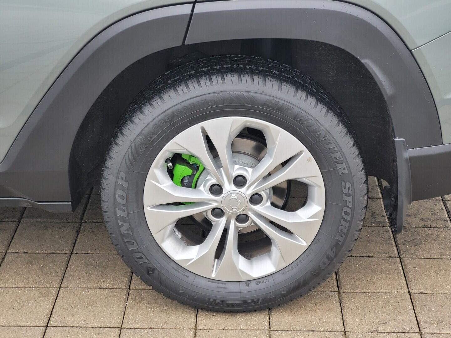 O619V07674_35.webp_TORRES Club+  T-GDI 120 kW automat