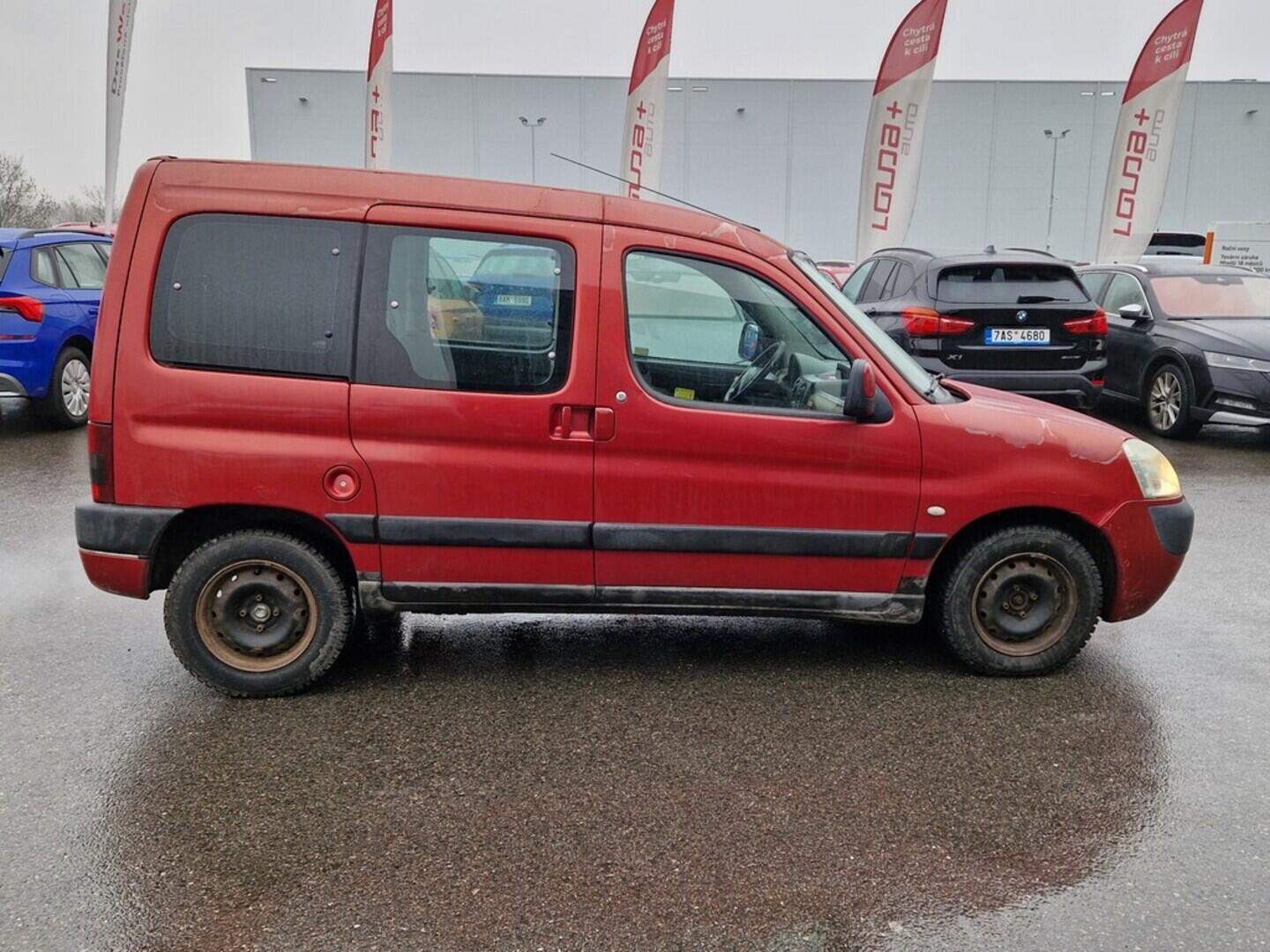 O619V07675_12.webp_PARTNER  1.9 D 51 kW manuál