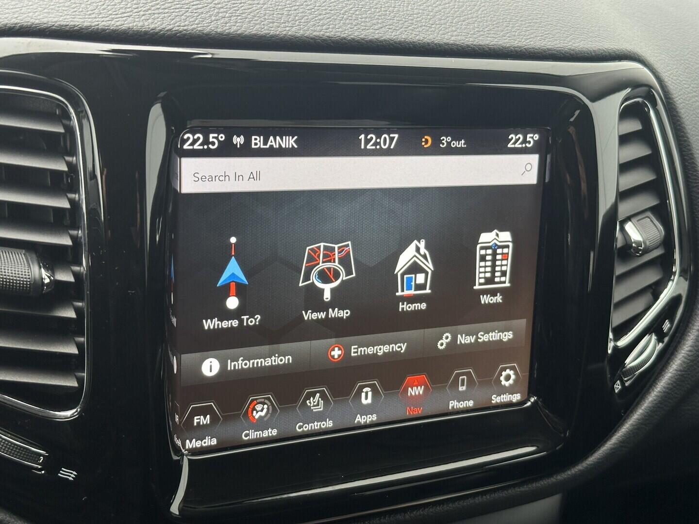 O619V07676_26.webp_COMPASS Limited 2.0 D 125 kW automat